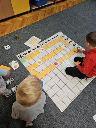 uk�adanie gry na macie do kodowania