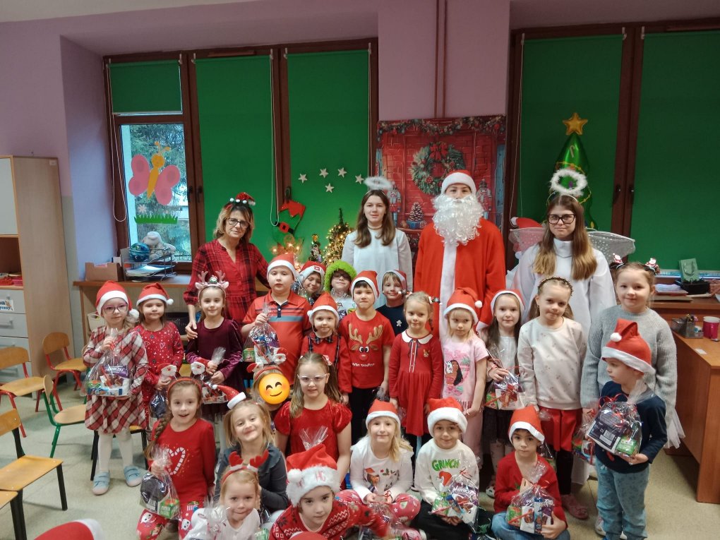 grua Dinusi�w z Miko�ajem